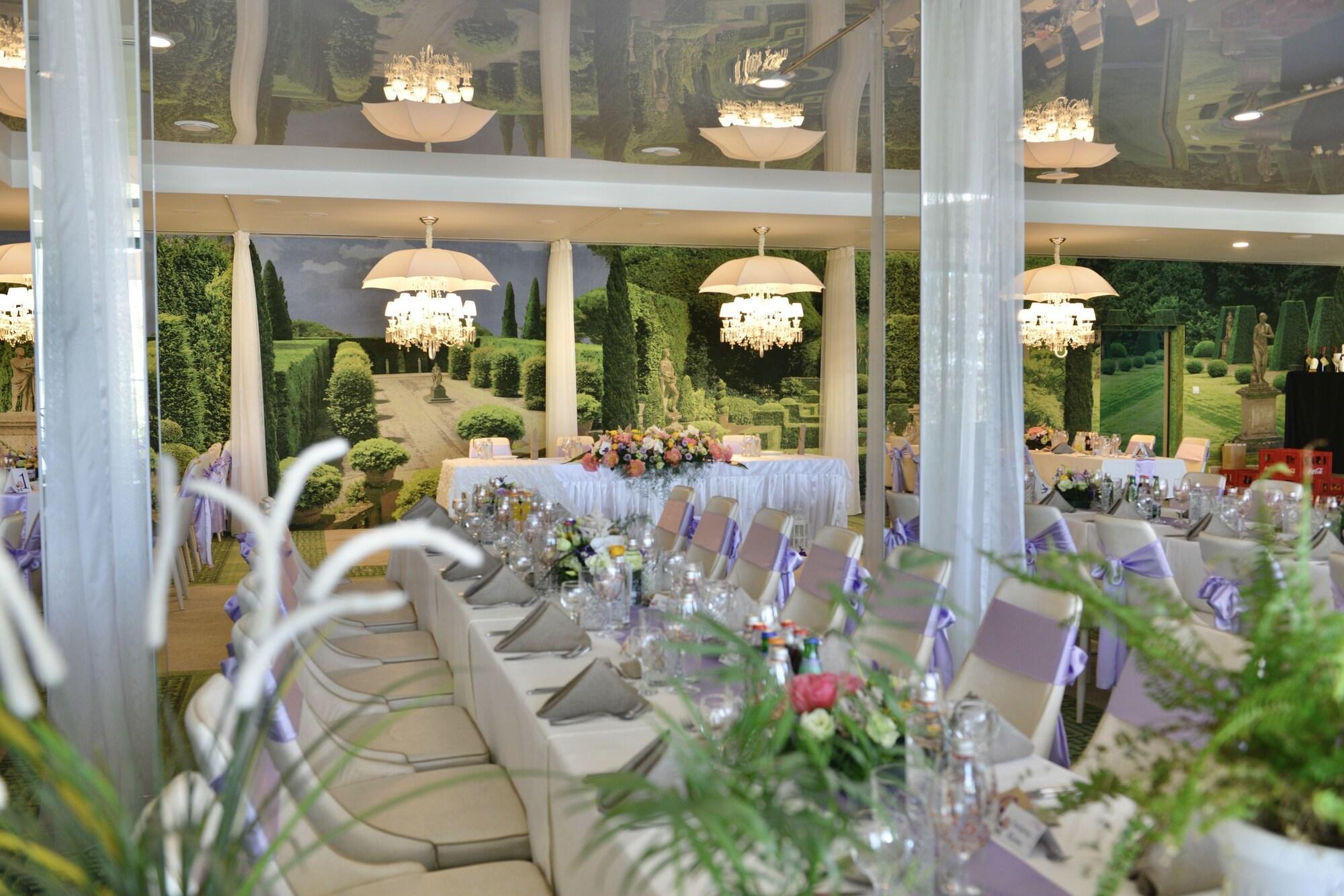 Park Hotel Raya Garden - Free Parking Veliko Tarnovo Exterior photo
