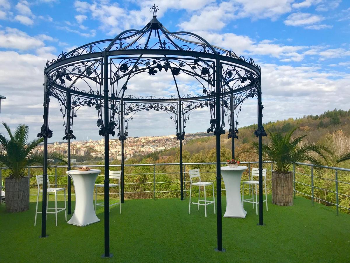 Park Hotel Raya Garden - Free Parking Veliko Tarnovo Exterior photo
